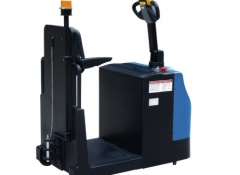 KLB30型 2/3吨电动牵引车