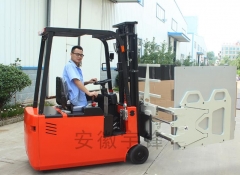 抱夹式电动叉车